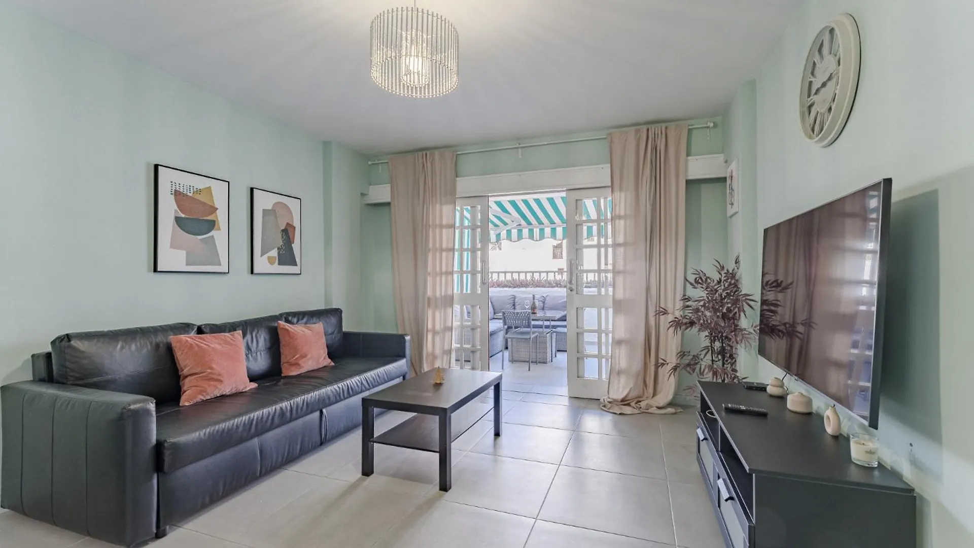 Brand New Apartment In Parque Royal Pool Terrace Wifi Costa Adeje  Spanyolország